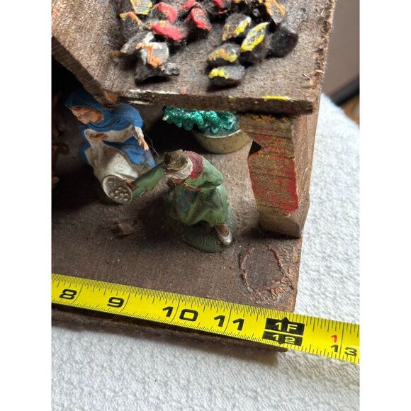 Vintage Handcrafted Nativity Scene With Figurines & Rustic Wooden Stable 12 x 10 - Picture 6 of 7